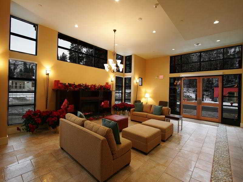 Summerland Waterfront Resort & Spa Bagian luar foto