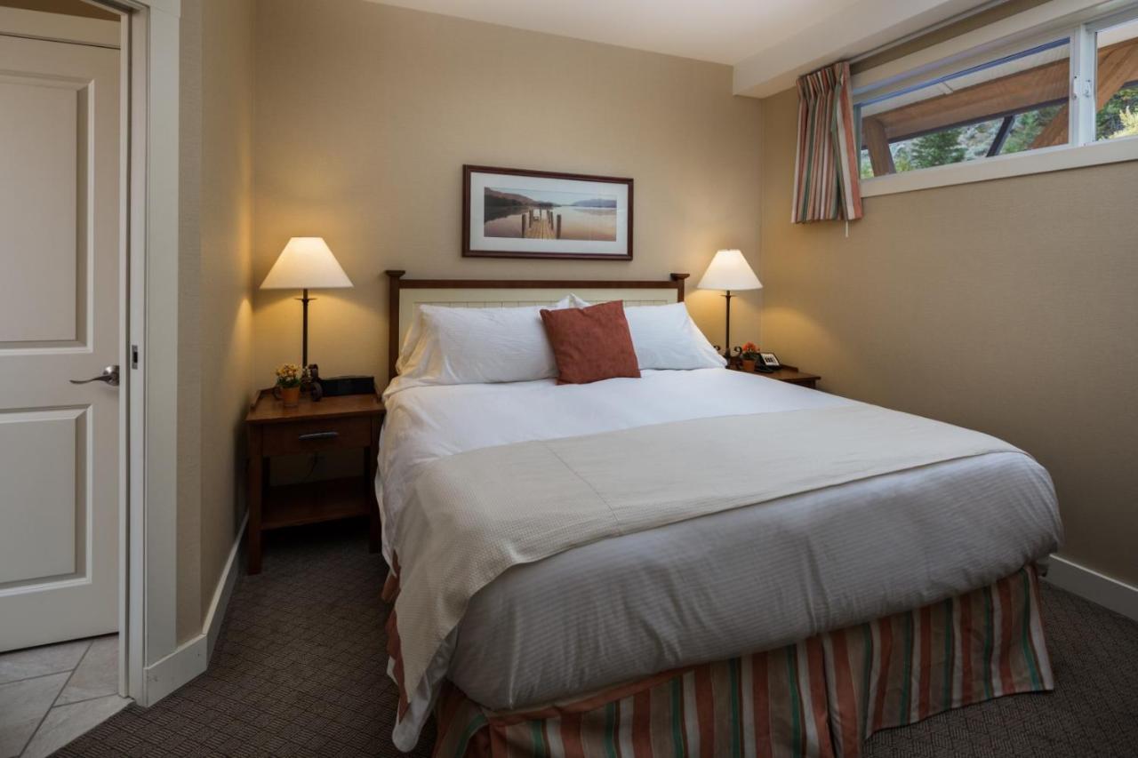 Summerland Waterfront Resort & Spa Bagian luar foto