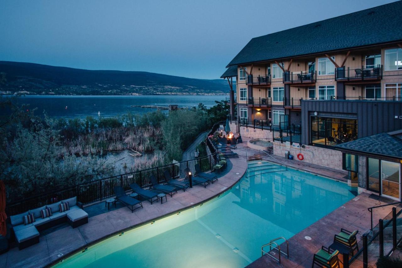 Summerland Waterfront Resort & Spa Bagian luar foto