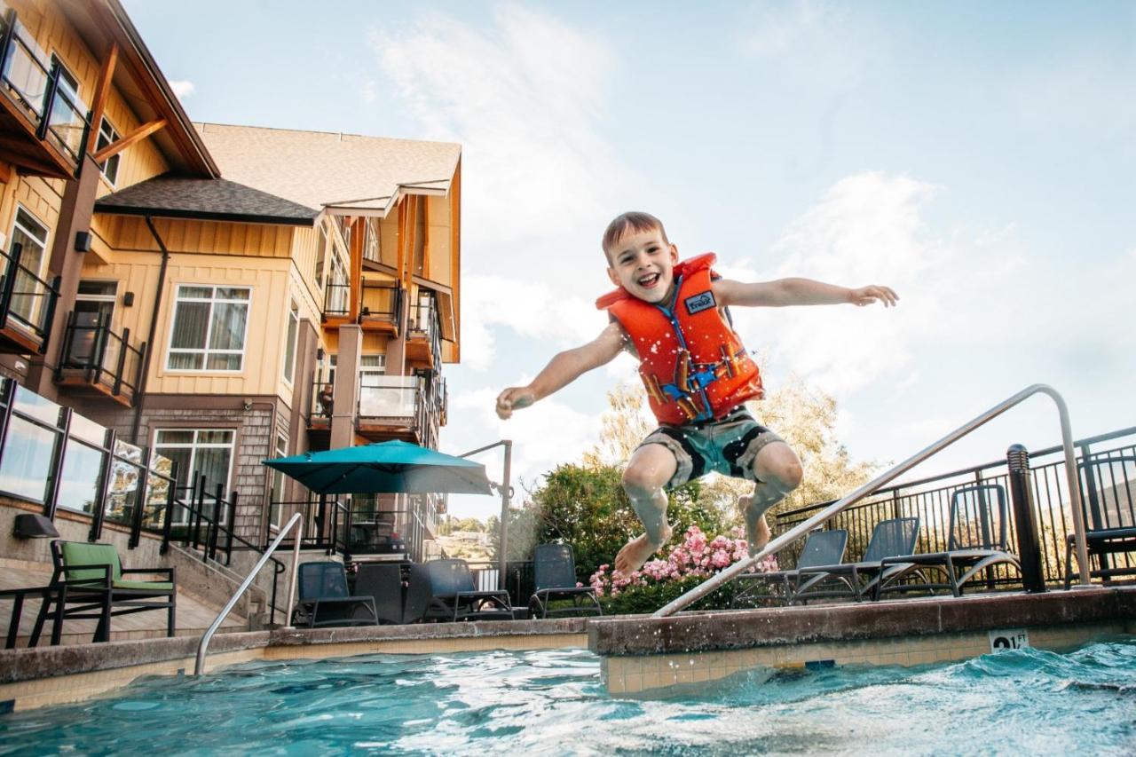 Summerland Waterfront Resort & Spa Bagian luar foto